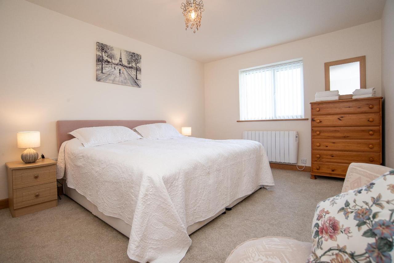 Finest Retreats - Sea Views Cottage Prestatyn Εξωτερικό φωτογραφία